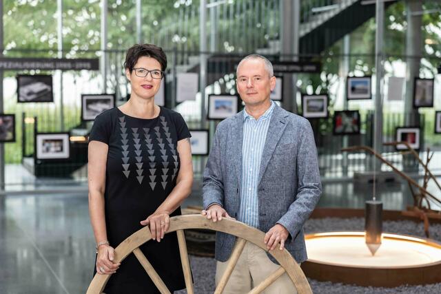 Die Geschäftsführung Beate Peneder-Weinhäupl und Christian Peneder | Foto: Peneder Gruppe