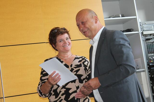 Dank und Anerkennung im Namen der Bildungsdirektion für die langjährige Direktorin Ludmilla Lumesberger.