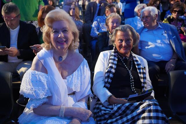 Präsidentin Prof. Birgit Sarata und Durchlaucht Veronika Baronin Battyany-Strattmann | Foto: Andrea Glatzer