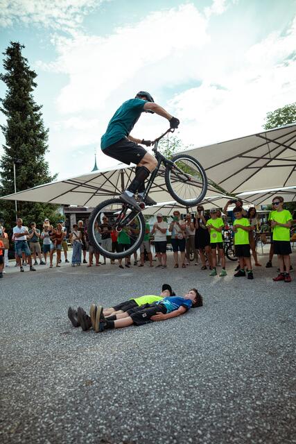 Trail-Ass Stefan Eberharter zeigte sein Können beim Schau Zuichi Markt in Westendorf. | Foto: Johannes Kogler