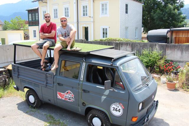 Gabriel Kaiblinger (li.) und Lukas Staudinger gehen auf große Reise. | Foto: Staudinger