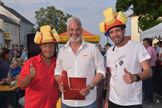 "Schwammige Wasserspiele": Wolfgang Unger, Thomas May, Bernd Frey | Foto: Michael Strini