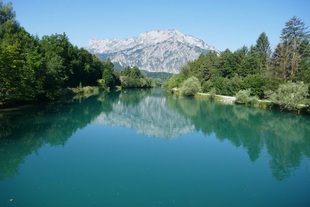 Königsseeache mit Blick auf den Untersberg.  | Foto: Thomas Neuhold