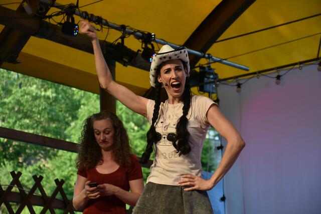  ‚Musik liegt in der Luft‘, Seefestspiele 2023 am Nepomuk Teich in Waldhausen mit den ARTworkers.  | Foto: Robert Zinterhof