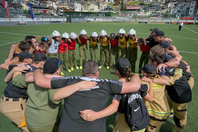 Auch beim Bewerb zählen Teamwork und Gemeinschaft! | Foto: Manuel Würtenberger