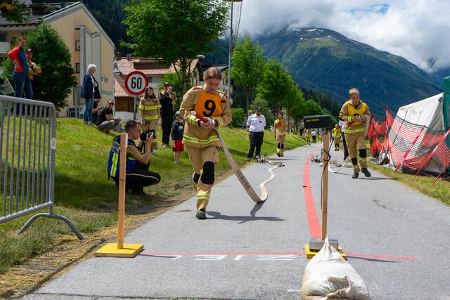 Auch im Staffellauf zählt Schnelligkeit und fehlerfreies Arbeiten. | Foto: Lukas Lintner