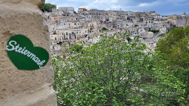 Auf den alten Mauern von Matera ... | Foto: STG