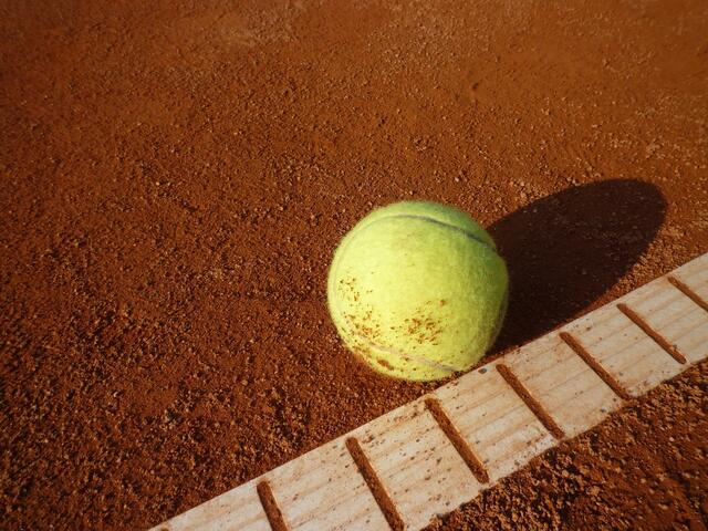 Tennis erfreut sich in Ehrwald großer Beliebtheit. | Foto: Symbolfoto: Pixabay/Dietmann