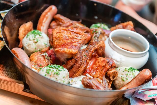 Ein Klassiker: Das Festpfandl | Foto: Zum Ludwig