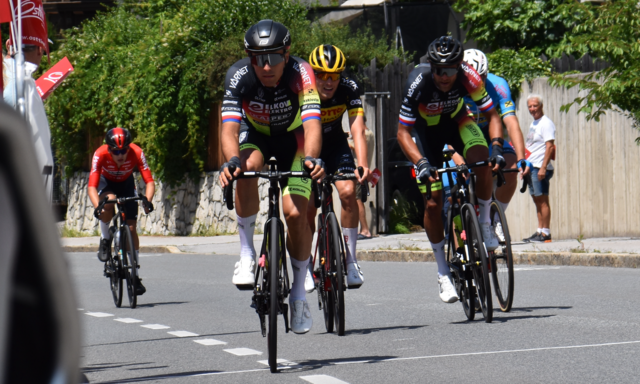 Sprintwertung in Zirl: Der Tscheche Adam ´Toupalík war Schnellster vor Teamkollege Mate Zahálka (beide Team ELKOV - Kasper). Dritter wurde der Deutsche Christian Maximilian Koch (Team Lotto). | Foto: Georg Larcher