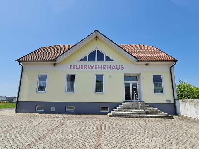 Feuerwehrhaus | Foto: Otto Krcal