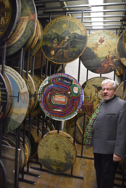Mehr als 200 Exponate erzählen im Schützenscheibenmuseum aus dem Leben im historischen und modernen Scheibbs über fünf Jahrhunderte.