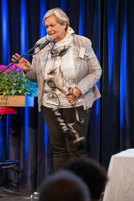 Als "einzige!!!" Frau 2023 geehrt. MARIA CREPAZ für ihr Lebenswerk. | Foto: Flo Stecher/Illusionsbanderolen