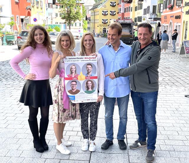 Ein Teil des Sommertheater-Teams präsentierte der Presse die Details des heurigen Spielplans. | Foto: Kogler