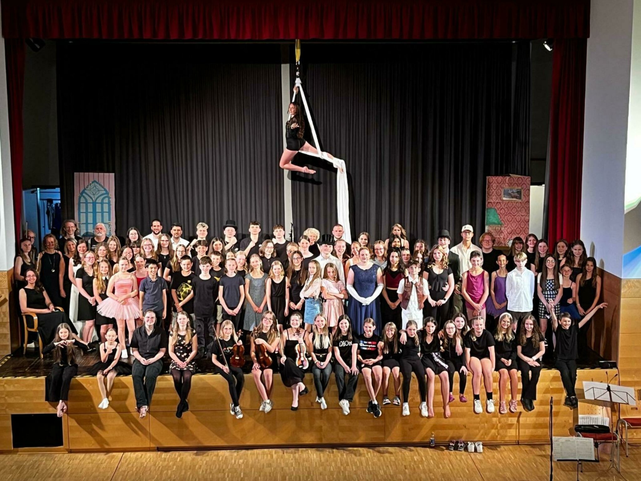 The Greatest Showman: Gymnasium Bad Ischl feiert Musical-Debt ...