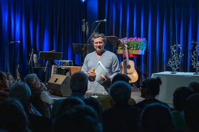 HARALD WINDISCH - die gesamt LAUDATIO ein Kunstwerk und Höhepunkt. | Foto: Flo Stecher/Illusionsbanderolen