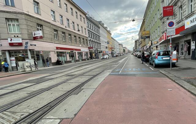 Eines der ersten Projekte, dass Bezirksvorsteherin Christine Dubravac-Widholm (SPÖ) angehen wird, ist der Umbau der Wallensteinstraße.  | Foto: Kathrin Klemm