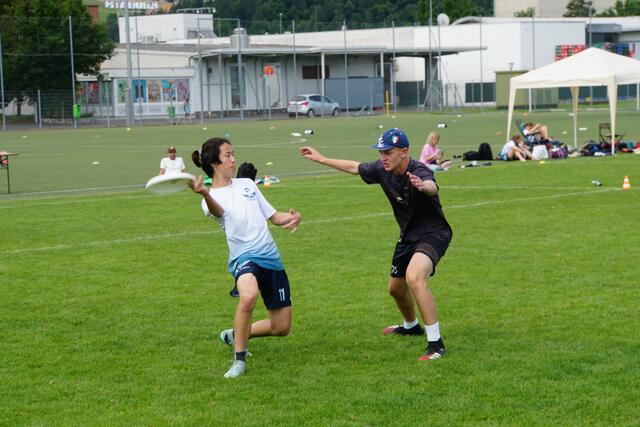 Ultimate Frisbee Action vom Allerfeinsten bei den Meisterschaften in Feldbach. | Foto: Styrian Hawks