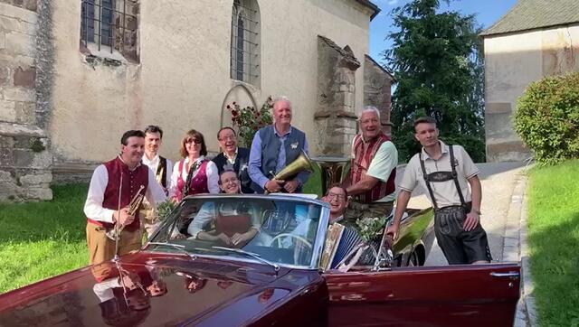 Musik im Sommer beim Kreuzwirt mit dem Techelsberger Blech.  | Foto: Privat
