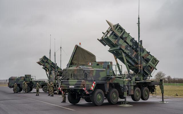 Am Freitag tritt Österreich dem europäischen Luftverteidigungssystem "Sky Shield" bei. | Foto:  Axel Heimken / dpa / picturedesk.com