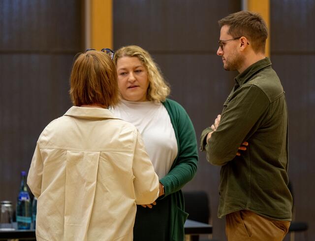Renate Krammer-Stark, Marcela Duftner und Thomas Lechleitner sind nicht von den Grünen ausgeschlossen worden. Der Antrag kam von Dejan Lukovic, Janine Bex und Georg Willi. | Foto: Zeitungsfoto.at