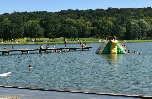 Der Sonntag verspricht teilweise wolkenlosen Himmel und hochsommerliche Temperaturen. | Foto: Michael Strini