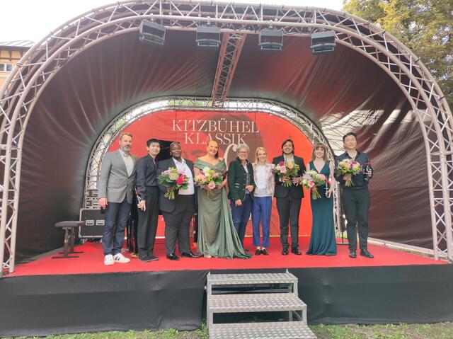 Kitzbühel Klassik: Nachwuchssänger im Stadtpark | Foto: Mühlberger