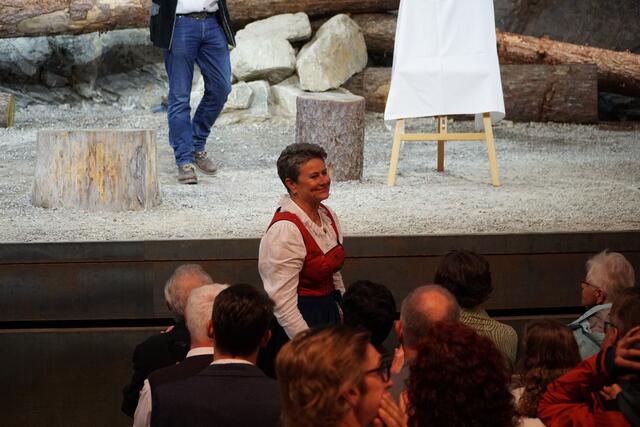 Claudia Lang ist fest mit der Geierwallybühne verbunden. Selbst spielte sie zweimal die Rolle der Geierwally. | Foto: Reichel