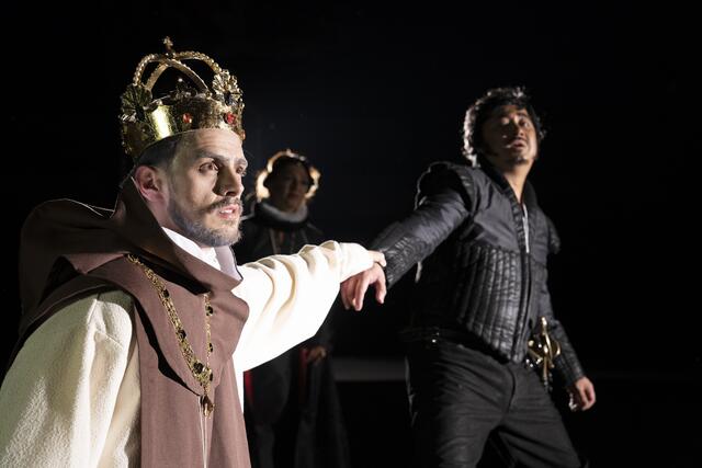 Karl V. (Beniamin Pop), Don Carlo (Arthur Espiritu), Elisabeth (Karina Flores) | Foto: operklosterneuburg 2023/Lukas Beck