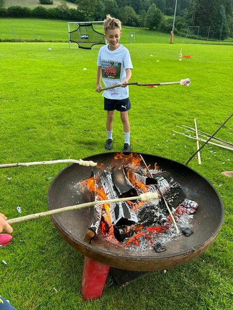 Eine ordentliche Grillerei durfte nicht fehlen