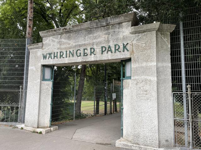 Der Währinger Park feiert 2023 seinen 100. Geburtstag. Das wird im Herbst gefeiert. Bereits in den letzten Jahren wurde viel getan, damit der Park auch weiterhin höchst beliebt bleibt. | Foto: Johannes Reiterits