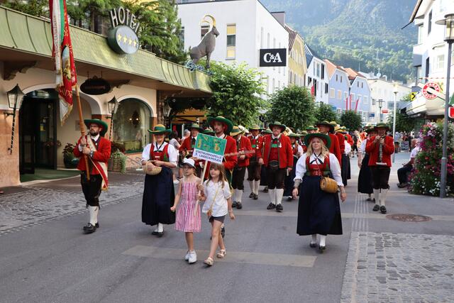 Die Stadtmusik Landeck-Perjen mit Stabführer Christian Bachler. | Foto: Othmar Kolp