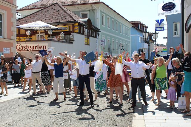 Der Marketingverein Rohrbach Zentrum veranstaltete einen "Shoppingdance" in der Innenstadt. | Foto: BRS