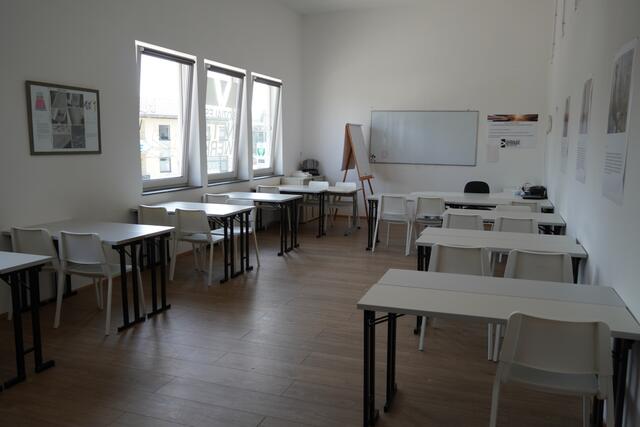 Hier in Oberndorf werden die Menschen auch unterrichtet. | Foto: Emanuel Hasenauer