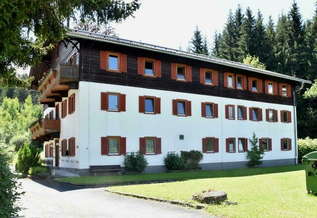 Geflüchtete Menschen im Haus Innsbruck: Das Objekt hat eine Kapazität von rund 30 bis 40 Personen. Sämtliche Betriebs- und Heizkosten, Mietnebenkosten, Verbesserungsmaßnahmen usw. werden von der TSD übernommen.  | Foto: BezirksBlätter