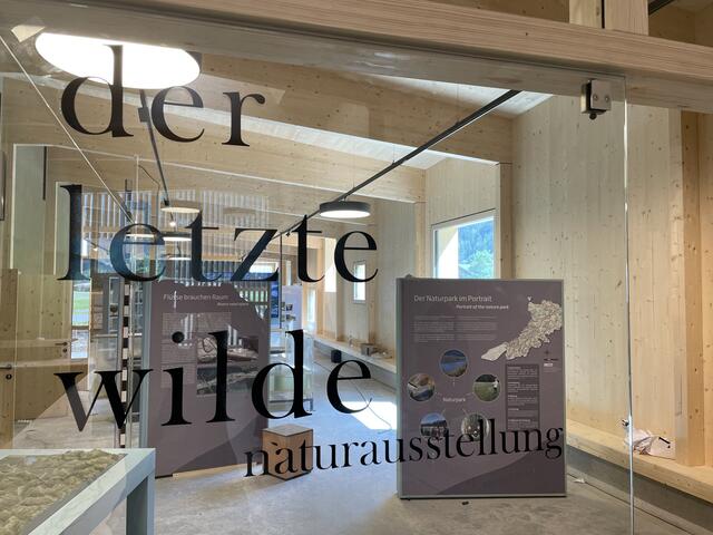 Die Arbeiten an der Dauerusstellung "Der letzte Wilde", die von Reutte nach Elmen übersiedelt wurde, sind weit fortgeschritten. | Foto: Reichel