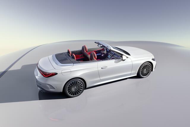 Emotional, sportlich und elegant präsentieren sich das neue Mercedes Benz CLE Coupé und das dazugehörige Cabriolet.  | Foto: Mercedes-Benz