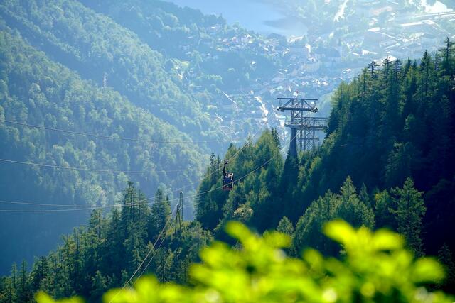 Bei der Feuerkogelseilbahn kam es am 12. Juni zu einem Zwischenfall – sechs Seilbahnmitarbeiter mussten per Hubschrauber gerettet werden. | Foto: Peter Sommer (Archivfoto)