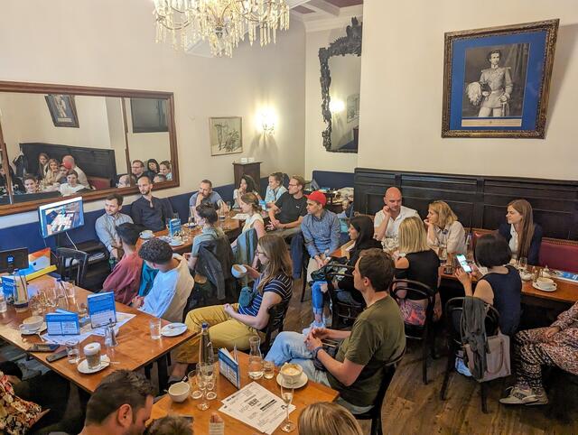 Große Beteiligung bei der Auftaktveranstaltung in München. | Foto: Reinbacher