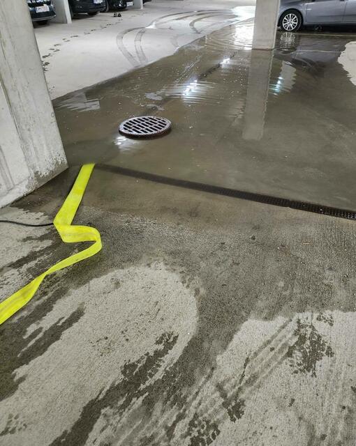 Einsatz auch für die FF Langenwang: sie führten u.a. Pumparbeiten in einer Tiefgarage durch.  | Foto: Freiwillige Feuerwehr Langenwang