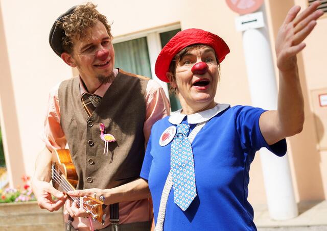 Die Roten Nasen waren in Meidling zu Gast. | Foto: Kursana/Zolles/M. Steiger