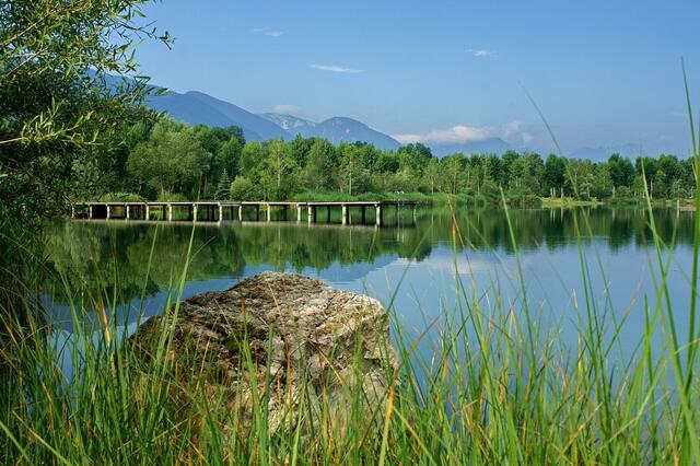 Der Steg darf nicht betreten werden, aber das Baden ist weiterhin gestattet. | Foto: Stadtgemeinde Ferlach