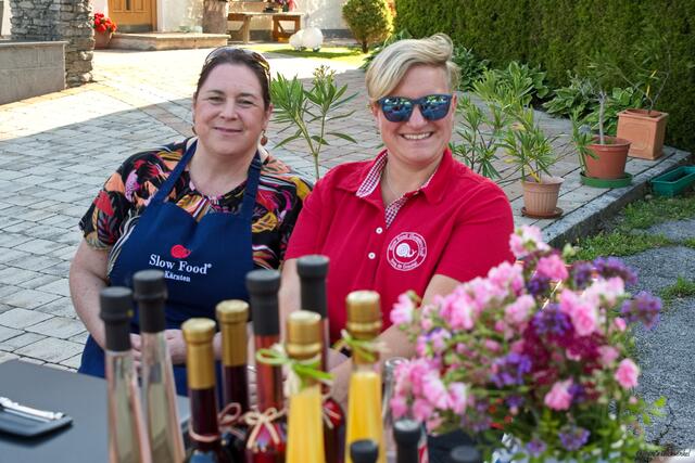 Das „Slow Food Village Berg“ brachte einige Produkte mit | Foto: Simone Peinhardt