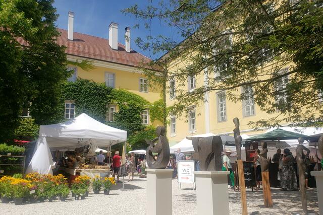   INNENHOF