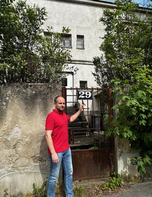 Marcel Höckner (SPÖ) freut sich auch über die Entscheidung der Baupolizei.  | Foto: SPÖ Hietzing