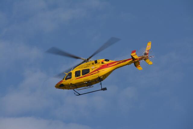 Bergung durch den Hubschrauber "Alpin Heli 6", hier in einer Aufnahme vom Juni 2023.  | Foto: RegionalMedien