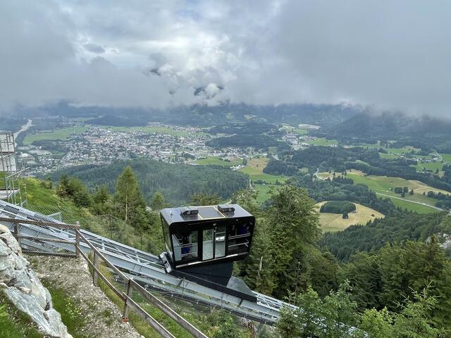 Der neue Schrägaufzug bringt Besucher ganz hinauf auf den Schlosskopf. | Foto: Reichel