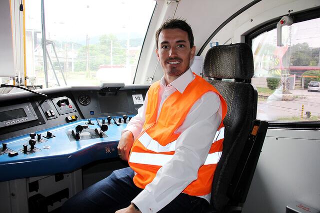 Wer Interesse an einer Ausbildung zum Triebfahrzeugführer hat – Manuel Weichselbraun ist bereit. | Foto: ÖBB/Kapferer