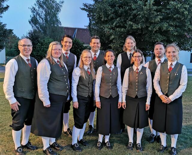 J. Pausackerl, B. Mahr-Schadn, M. Schiner, S. Kianek, J. Kühlmayer, S. Stift, M. Mairinger, K. Schöbinger-Muck, A. Kianek, S. Pausackerl