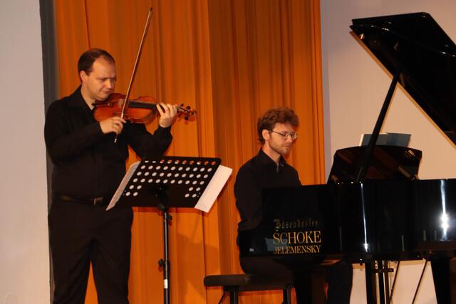 Schöch und Gyenge harmonierten perfekt miteinander bei Mozarts Sonaten. | Foto: Elisabeth Neuner
